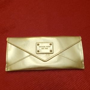Michael Kors slim case